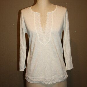 J.CREW WHITE TUNIC SHIRT EMBROIDERED NECKLINE AND BOTTOM HEM - MEDIUM 4 6